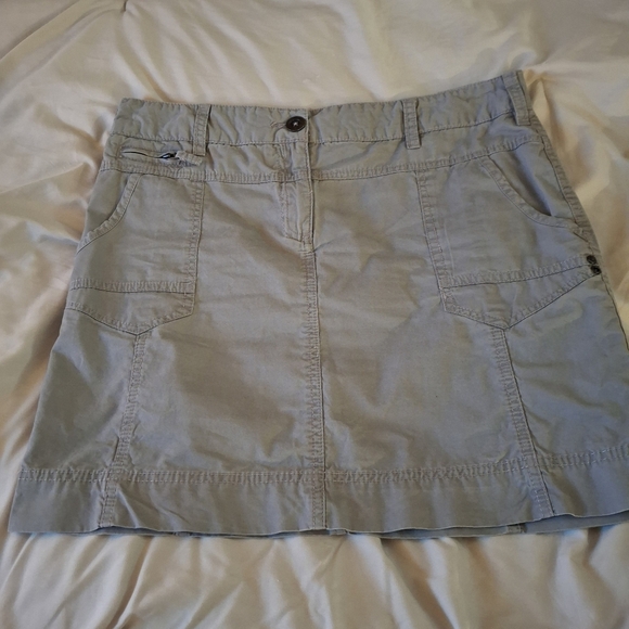 Dalia Collection Women's Light Gray Cargo Mini Skirt - Picture 3 of 8